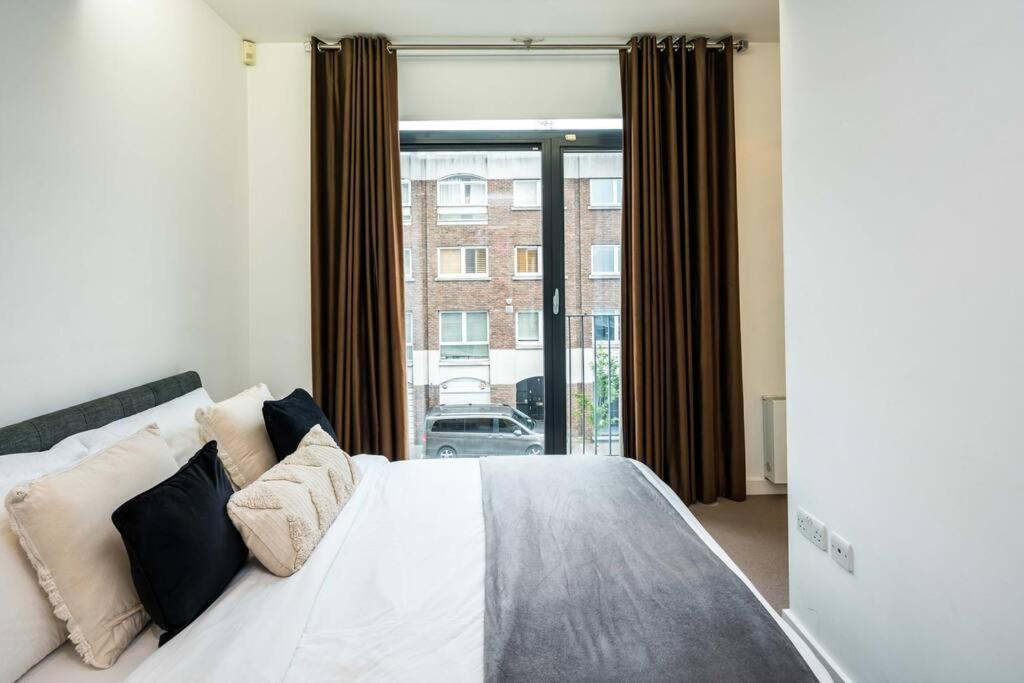 شقة Chic And Spacious Flat Near Bond Street لندن المظهر الخارجي الصورة